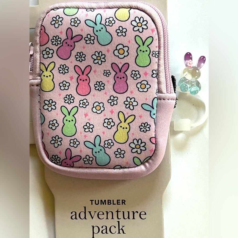 NEW!!! Tumbler Belt Bag and Jelly Bunny Straw Topper Charm Set (NWT)